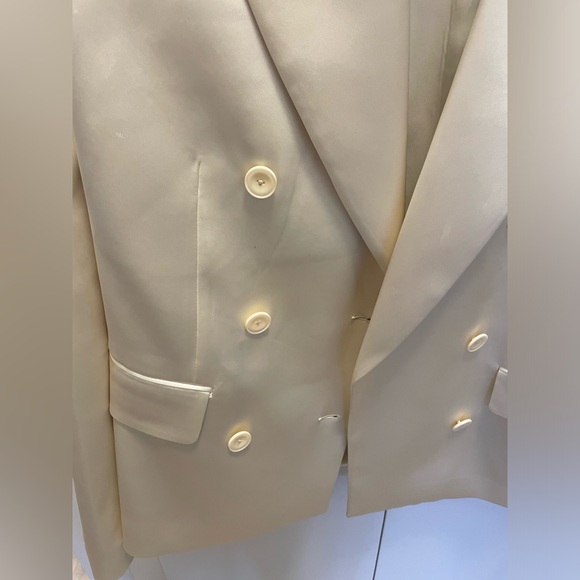 Helsa REVOLVE Heavy Satin Double Breasted Jacket in Ivory Bone - Picture 8 of 9